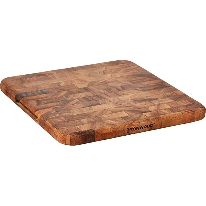 Planche à découper Oslo grain fin en Acacia carrée