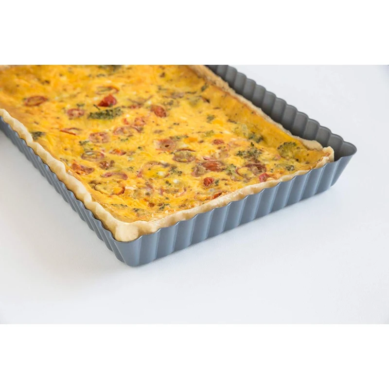 Moule à tarte rectangulaire à fond amovible 10.5"x6.5"