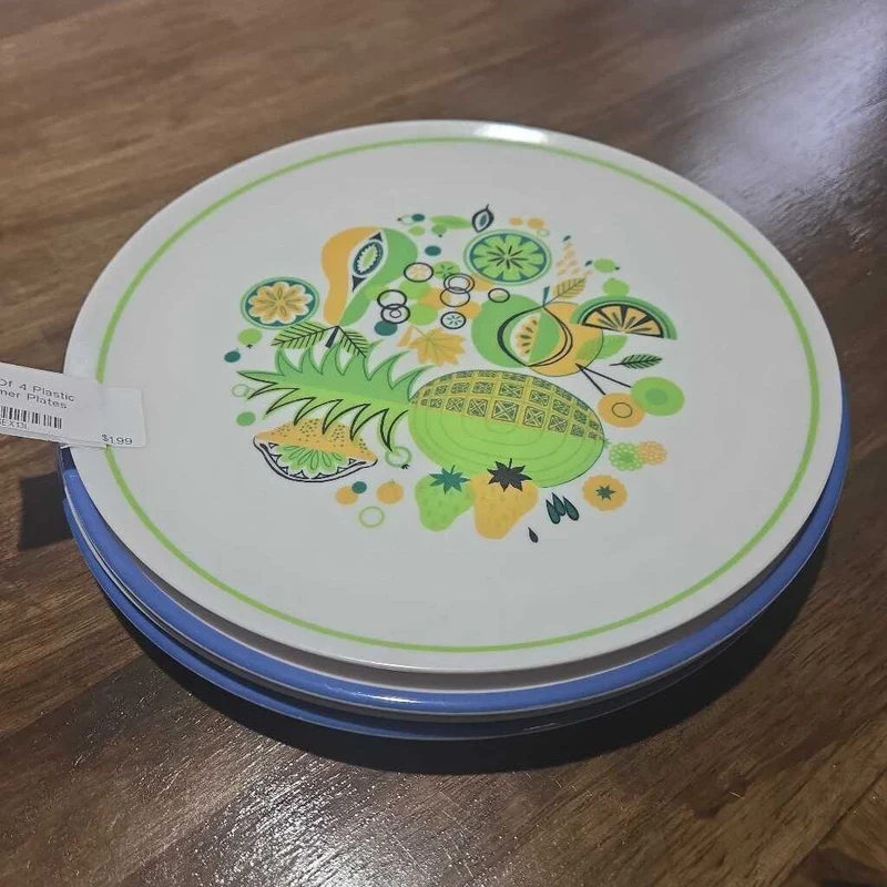 Set Of 4 Plastic Summer Plates