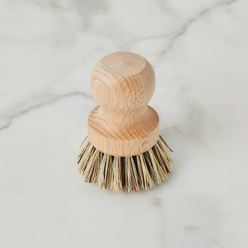 etúHOME | Pot And Pan Brush